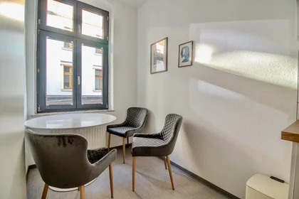 Apartamento inteiro em Karl-Schmidt-Straße, Buckau, imagem 2 de 10