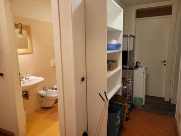 Stanza privata in Via Carrani, , immagine 4 di 9