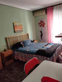 Private room at Avenida de Madrid, , image 1 of 5