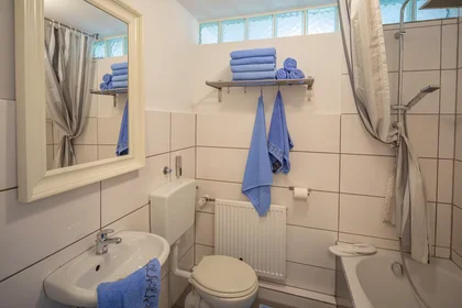 Appartamento intero in Asperger Straße, Stammheim, immagine 8 di 10