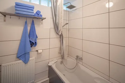 Appartamento intero in Asperger Straße, Stammheim, immagine 9 di 10