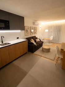 Logement entier à Rua da Fonte do Pocinho, Leiria, image 9 de 10