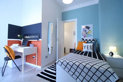 Privatzimmer in der Via Guido Zadei, , bild 1 von 10