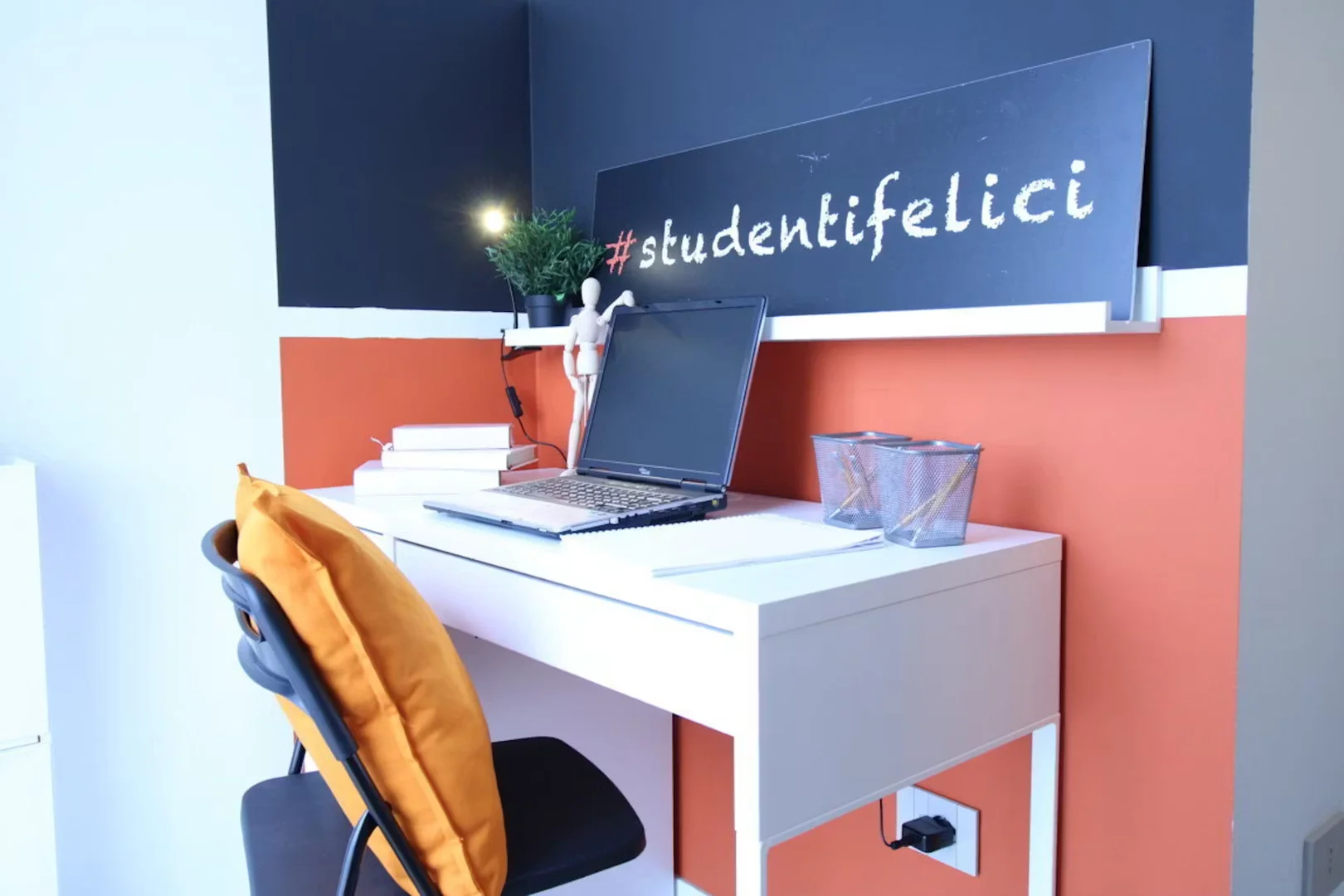 Preisgünstiges Studentenzimmer in günstiger Lage in