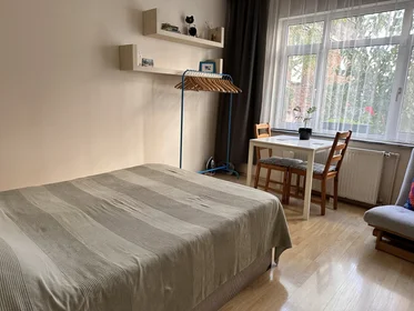 Privatzimmer in der 82, bild 1 von 10