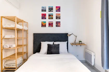 Appartamento intero in Rue Emile Reymond 9, immagine 11 di 15