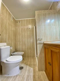 Habitación privada en Av. de Nazaret, imagen 18 de 20