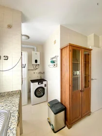 Habitación privada en Av. de Nazaret, imagen 13 de 20