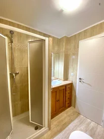 Habitación privada en Av. de Nazaret, imagen 17 de 20