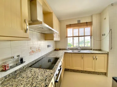 Habitación privada en Av. de Nazaret, imagen 10 de 20