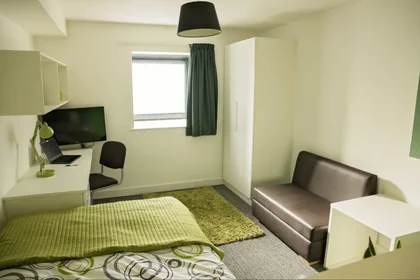 Estudio en Anchor Road, imagen 17 de 18