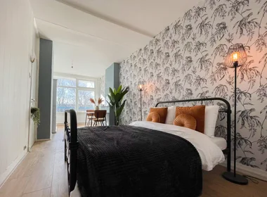 Quarto privado em Katendrechtse Lagedijk, Charlois, imagem 1 de 8