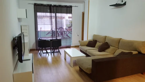 Habitación privada muy luminosa en Mataro