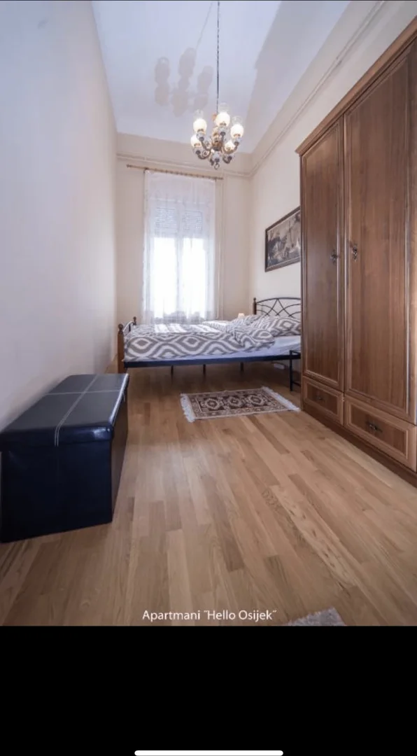 Kapucinska ulica 19