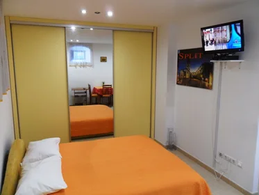 Entire apartment at Radunica ulica 91, image 16 of 16