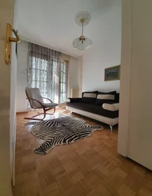 Entire apartment at Гундулићев венац 38, image 6 of 15