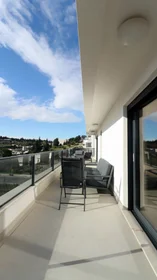 Entire apartment at Brnik ulica 21, image 4 of 30