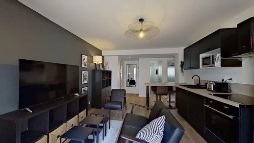 Prywatny pokój 3 boulevard Foch, obraz 5 17