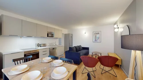 Privatzimmer in der Rue Emile Zola, Bécon-les-Bruyères, bild 2 von 10