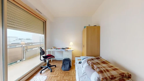 Cheap private room in Angers