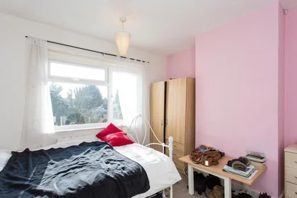 Privatzimmer in der Evesham Way, bild 2 von 19