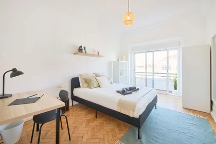 Özel oda konumu Av. de Berna 35, 1050-181 Lisboa, Portugal, 1 20 görüntüsü