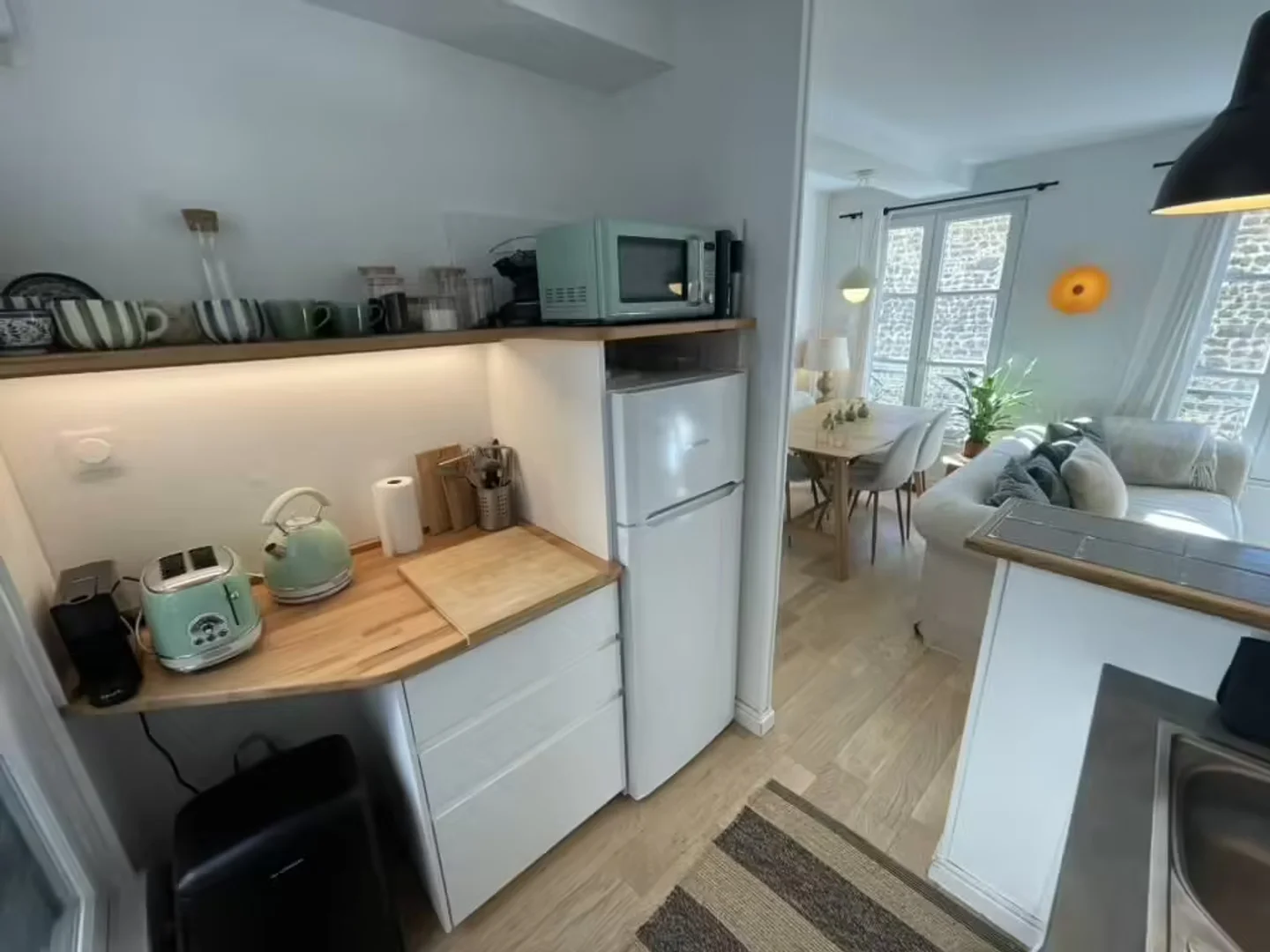 Habitación estudiantil amplia y cómoda en 