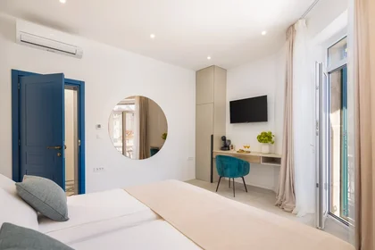 Quarto privado em Ulica Petra Svačića, imagem 5 de 18