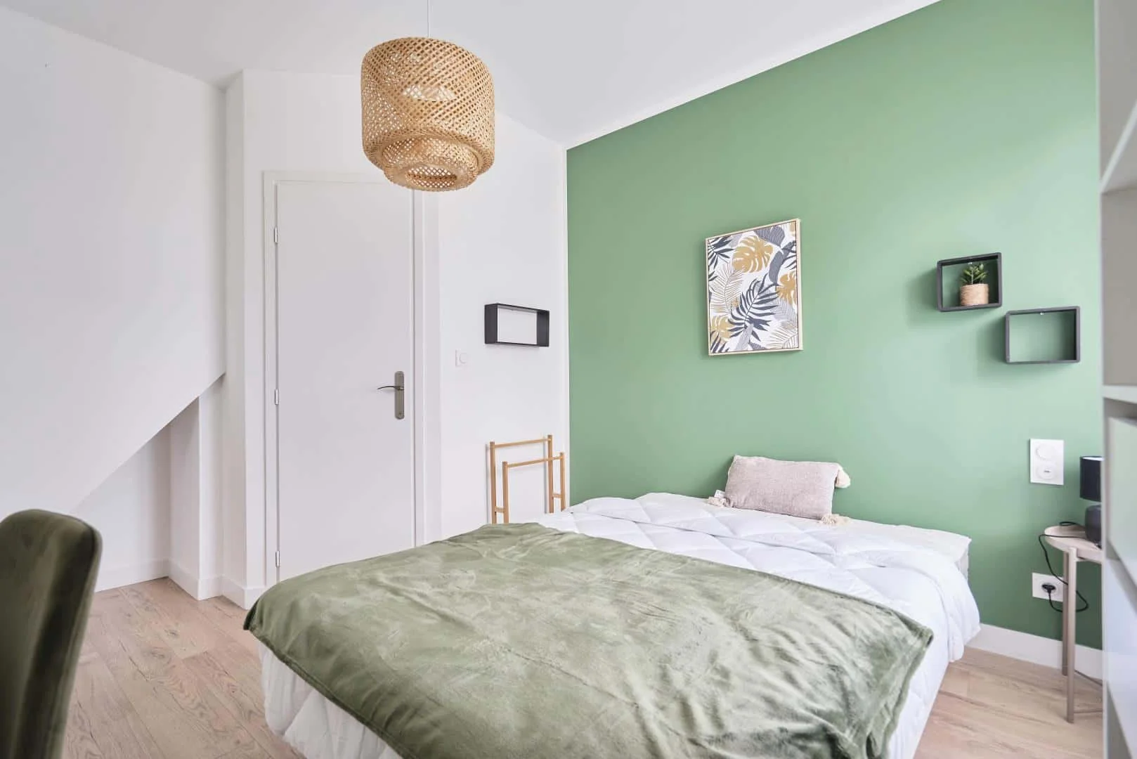 Habitación estudiantil económica cerca del campus en 