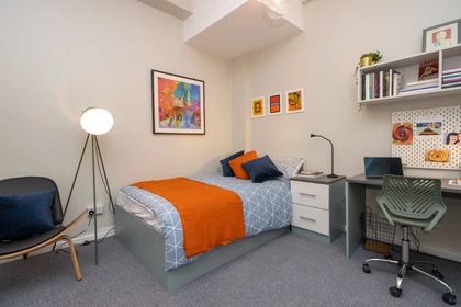 Zimmer mit Doppelbett zu vermieten City-of-westminster