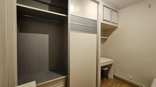 Quarto privado em C. de Peña de Francia, imagem 6 de 12