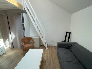 Room for rent in a shared flat in Dijon