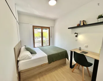 Private room in residence at C. del Petirrojo, image 3 of 49