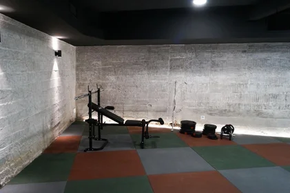Private room in residence at C. del Petirrojo, image 42 of 49