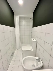 Private room in residence at C. del Petirrojo, image 6 of 49