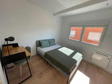 Chambre privée à Tr.ª de San Roque, image 1 de 10