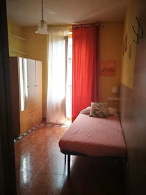 Cheap private room in {area}