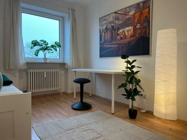 Quarto para alugar ao mês em Augsburg