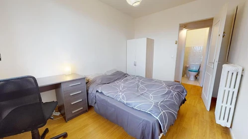 Habitación privada barata en Toulouse