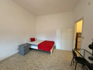 Quarto para alugar ao mês em Firenze