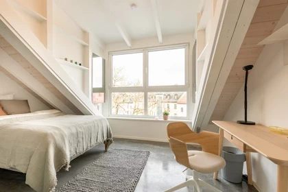 Renting rooms by the month in Munchen