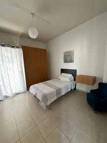 Habitación privada barata en Murcia