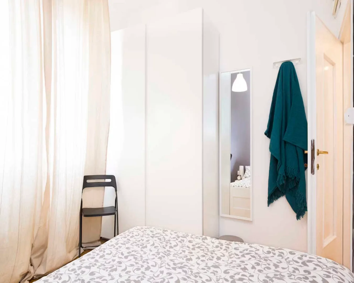 Chambre à louer dans un appartement d'étudiant à , entièrement meublée
