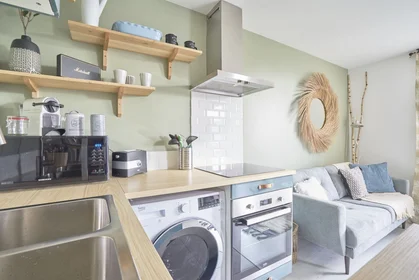 Quarto privado em 11 rue Jacques Offenbach, imagem 11 de 25