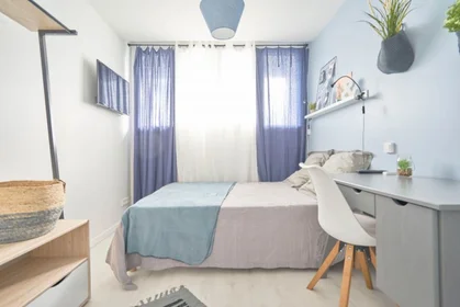 Quarto privado em 11 rue Jacques Offenbach, imagem 18 de 25