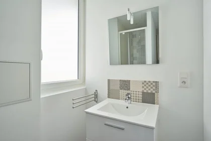Quarto privado em 11 rue Jacques Offenbach, imagem 24 de 25