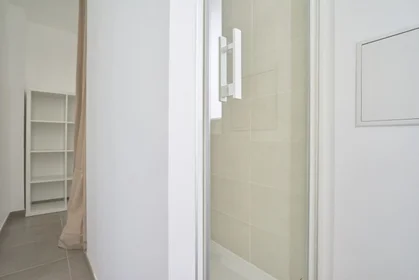 Quarto privado em 11 rue Jacques Offenbach, imagem 25 de 25