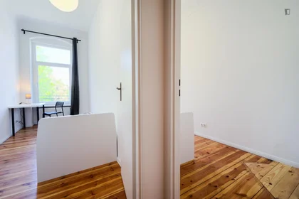 Private room at Buschkrugallee, image 14 of 15