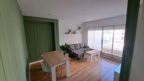 Chambre privée à Calle Castillo, image 3 de 7