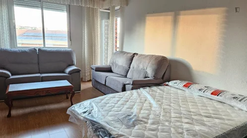 Chambre privée à Calle Tomillar, image 6 de 18